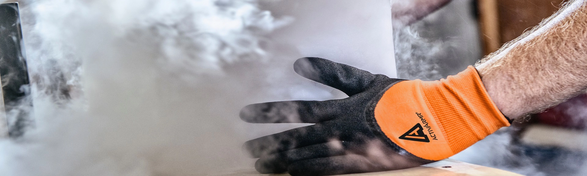 EN 511:2006 - Handschoenen die beschermen tegen de koude