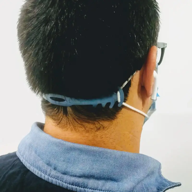 Clip voor mondmaskers met elastiek detecteerbaar blauw<linebreak>