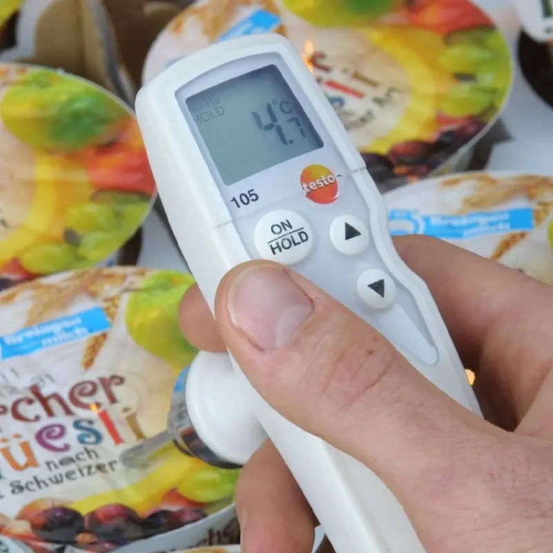 testo 105 voedselthermometer digitaal met standaard insteekvoeler