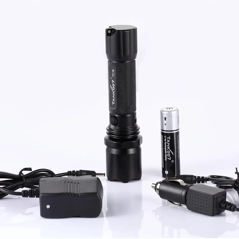TANK007 TC19 LED handlamp oplaadbaar