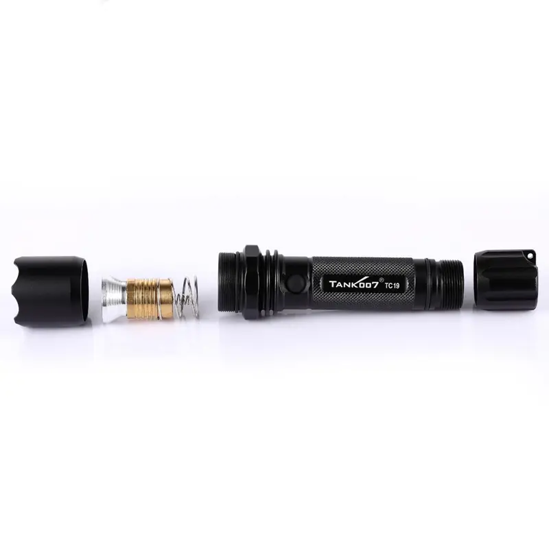TANK007 TC19 LED handlamp oplaadbaar