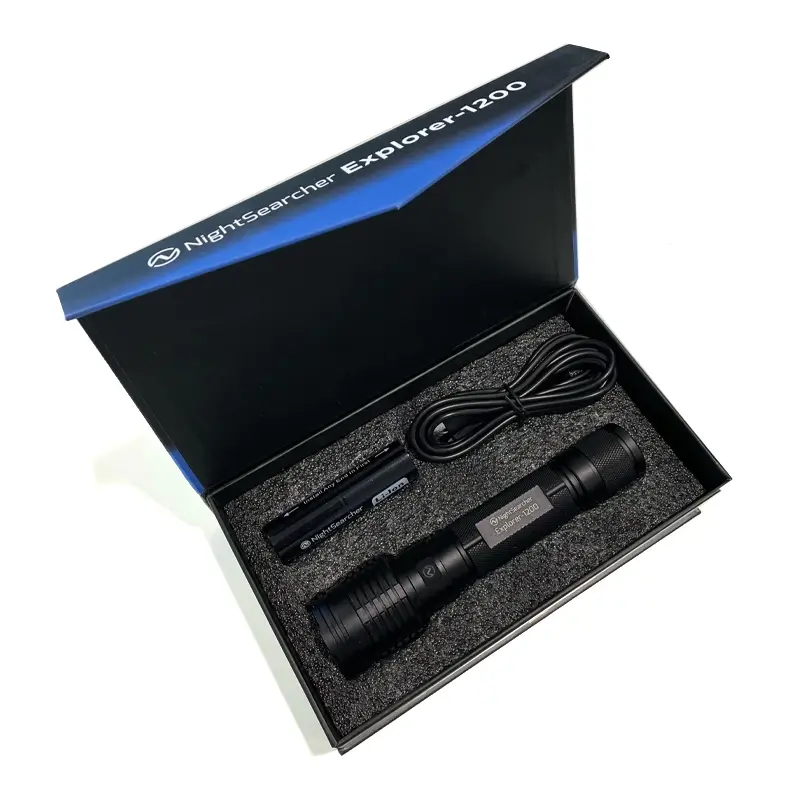 NightSearcher Explorer 1200 LED zaklamp USB oplaadbaar