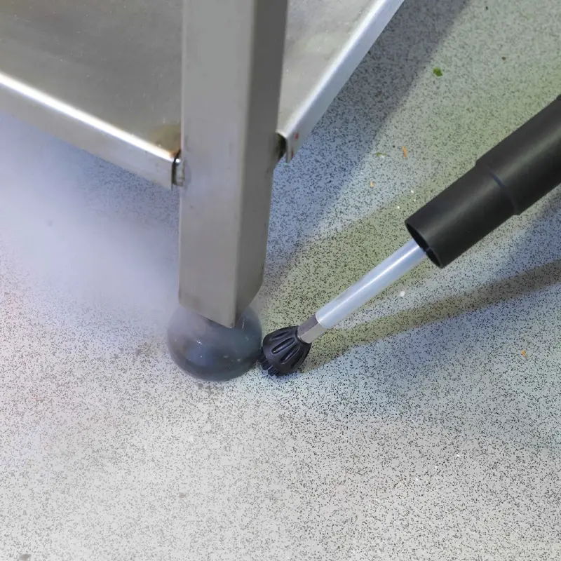 Nilfisk SDV8000 stoomreiniger met reinigingsmiddelen- en zuigfunctie