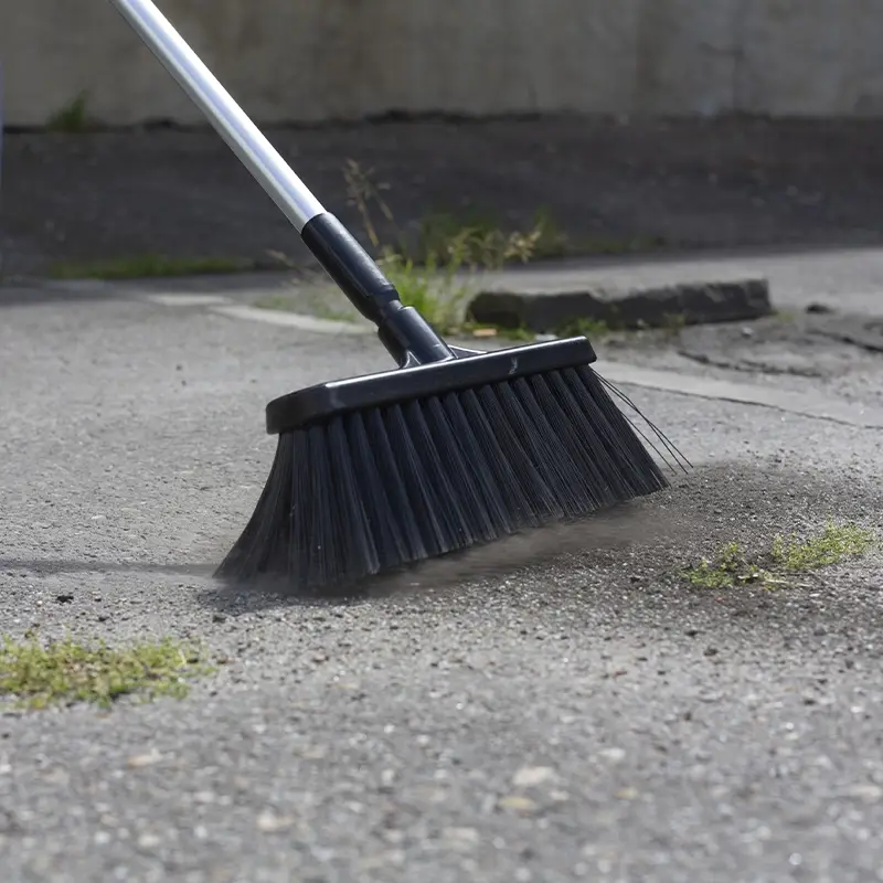 Vikan 29152 bezem zeer hard 330 mm groen