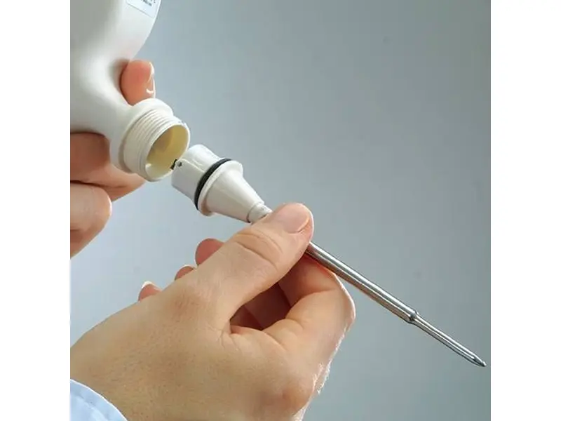 testo 105 voedselthermometer digitaal met standaard insteekvoeler