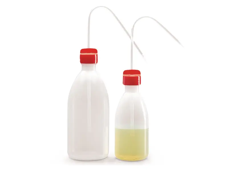Spuitfles PE met gebogen stijgbuis 100 ml