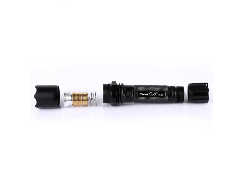 TANK007 TC19 LED handlamp oplaadbaar