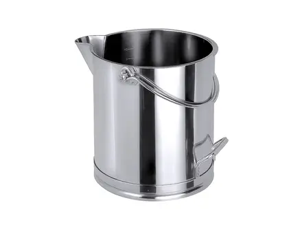 Emmer recht met schenktuit RVS 18/10 15 liter