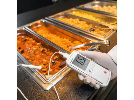 testo 108 voedselthermometer digitaal met insteekvoeler