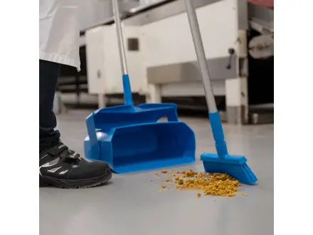Vikan 56653 hygiënisch hotelstofblik met veger afsluitbaar 350 mm blauw